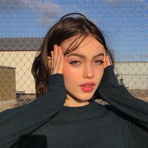 Meet your Posher, Renee